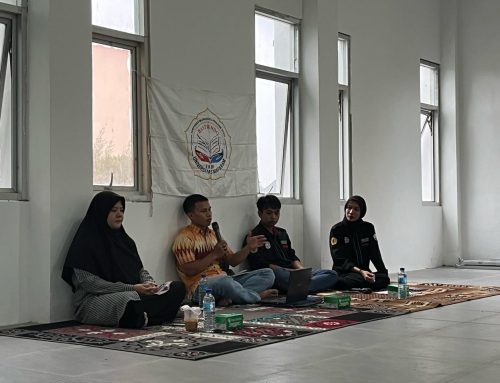 Kerjasama dengan Komnunitas Akarpohon, HMPS Bastrindo FKIP Unram Gelar Kegiatan Bedah Buku Rumah Rosa