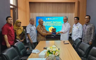 Benchmarking dari Universitas Cenderawasih